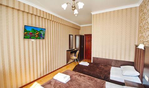 Трехместный с балконом