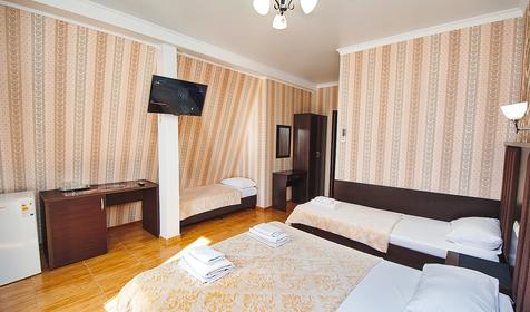 Четырехместный с балконом