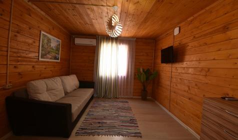 Дом со своим двором