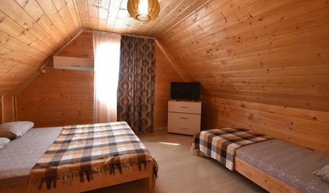 Дом с видом на бассейн и детскую площадку (3 спальни)