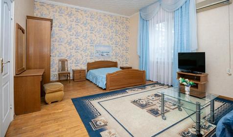 Двух/трехместный номер с балконом