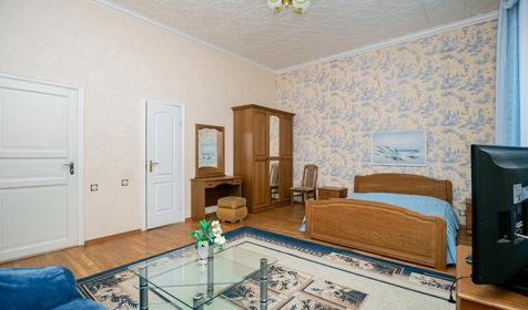 Двух/трехместный номер с балконом