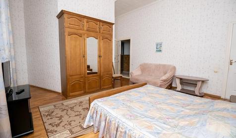 Двух/трехместный номер с балконом