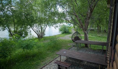 Гостевой дом отдыха на 8 персон. Клуб загородного отдыха "Тайное Местечко". Пластуновская