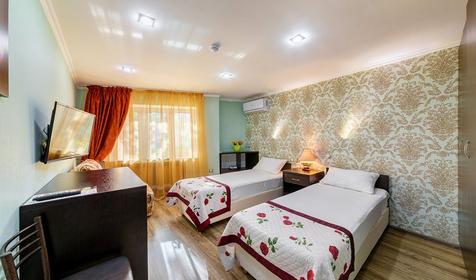 Делюкс двухместный. Отель Людмила. Геленджик