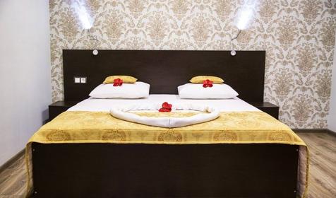 Люкс двухместный. Отель Людмила. Геленджик