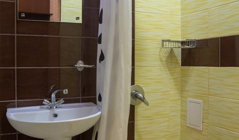 Стандарт с балконом. Отель Людмила. Геленджик