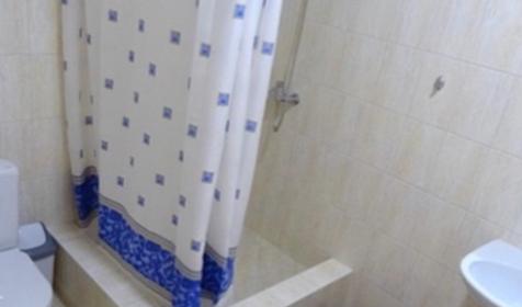 Трехместный