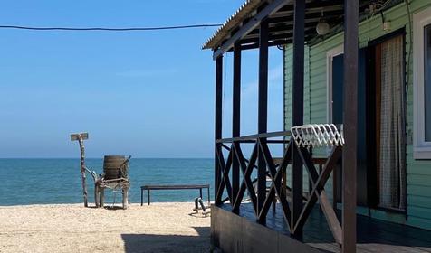 Трехместный домик с видом на море (отдельностоящий)
