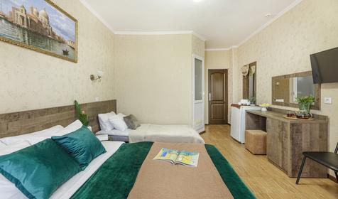 Комфорт с балконом + 1