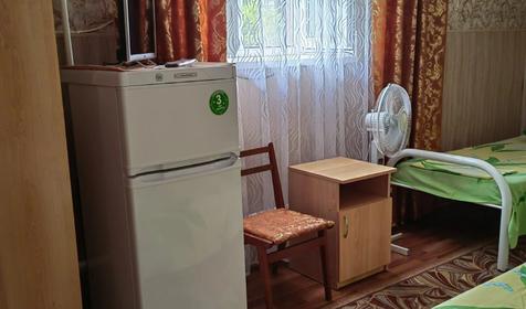 Трехместный