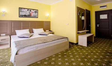 Трехместный студио