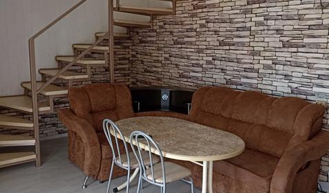 Шестиместный дом