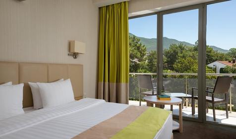 Стандарт, вид на горы