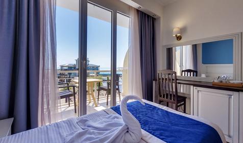 Двухместный с балконом (вид на море)