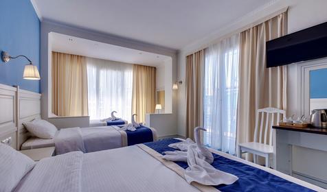 Четырехместный с балконом (вид во двор) 1 этаж