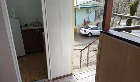 Трехместный с удобствами