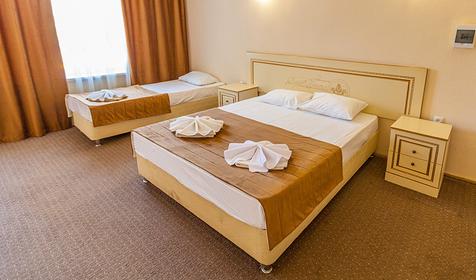 Стандарт трехместный с балконом