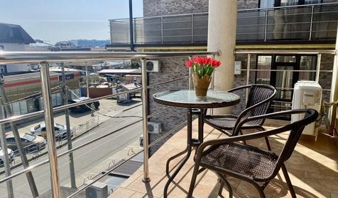 Апартаменты (вид на горы)