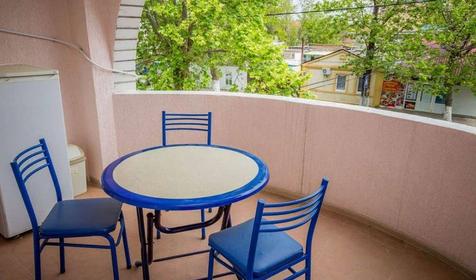 Трехместный с лоджией