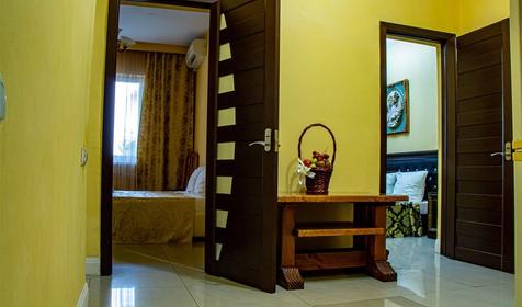 Семейный четырехместный двухкомнатный с балконом