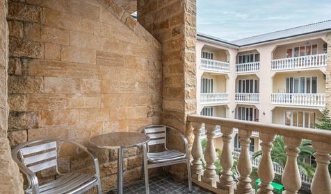 Улучшенный двухместный с балконом