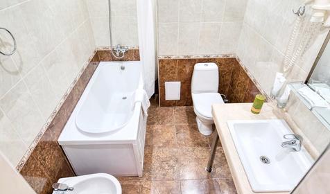 Семейный четырехместный (с балконом, вид на горы)