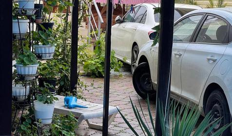 Солнечный пляж