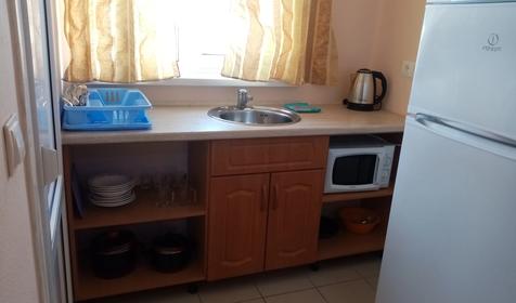 Трехместный