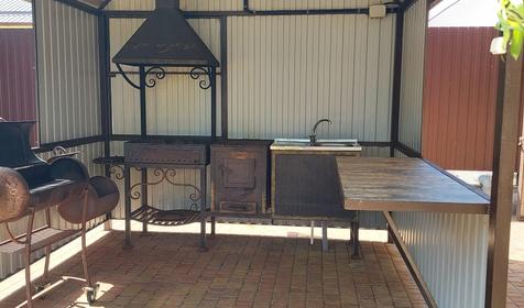 База отдыха "Дом рыбака и охотника". Славянск-на Кубани, Верхний