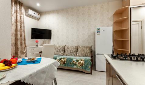 Deluxe Apartment на Тросниковой