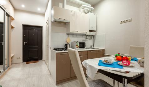 Deluxe Apartment на Тросниковой