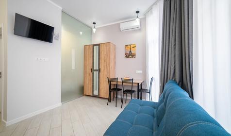 Deluxe Apartment на Прибрежной