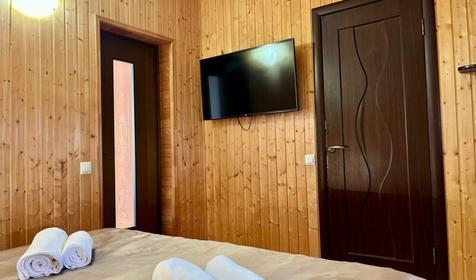 Двухкомнатный Люкс с балконом (вид на озеро)