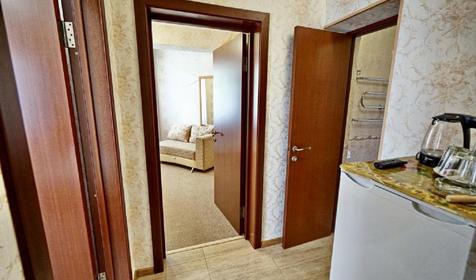 Двухкомнатный люкс шестиместный с балконом