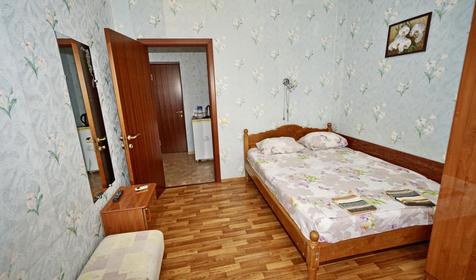 Двухкомнатный люкс шестиместный с балконом