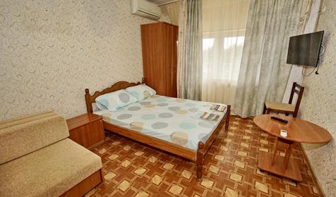 Двухкомнатный люкс шестиместный с балконом