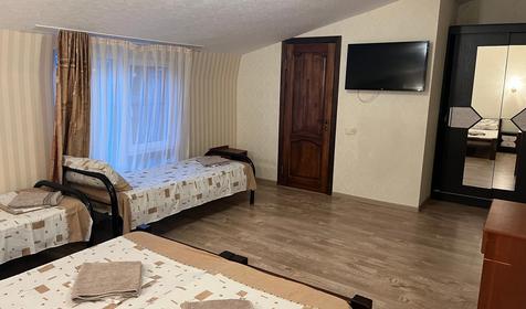 Четырехместный стандарт с 4 односпальными кроватями