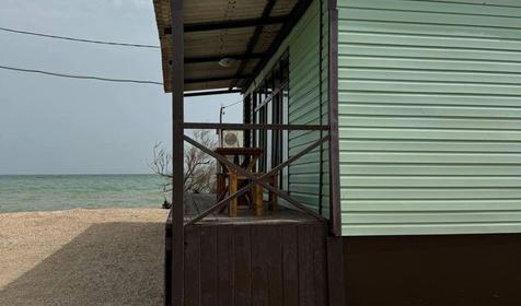 Трехместный домик с видом на море (отдельностоящий)