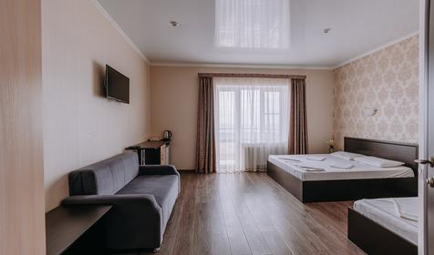 Стандарт плюс трехместный (вид на море)