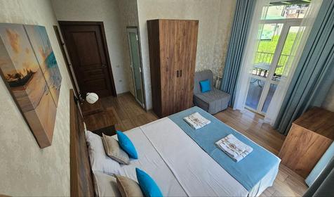 Трехместный с выходом на террасу