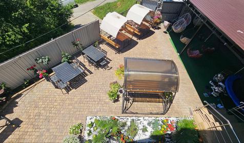 Делюкс с витражным окном и видом на море