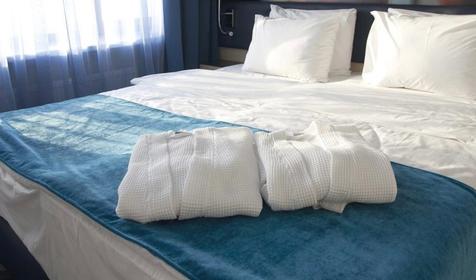 Полулюкс трехместный