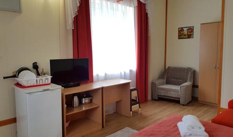 Стандарт 2хместный с общим балконом с видом во двор (№301, №309)