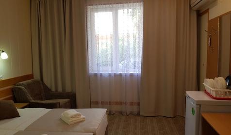 Стандарт 2хместный с общим балконом с видом во двор (№301, №309)