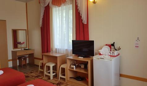 Стандарт трехместный с общим балконом с видом на море, Корпус 2 (№302, №308)