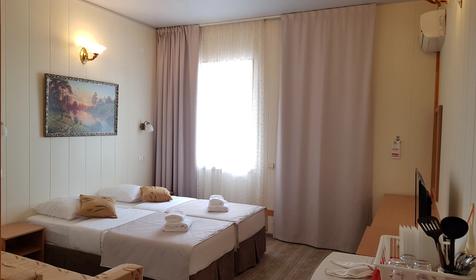 Стандарт пятиместный с общим балконом с видом на море, Корпус 2 (№304)