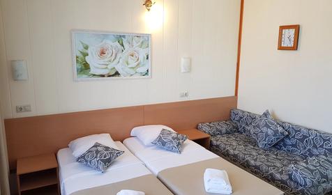 Люкс двухместный со смежным балконом, Корпус 2 (№311)