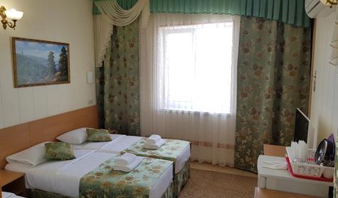 Люкс трехместный со смежным балконом, Корпус 2 (№312)