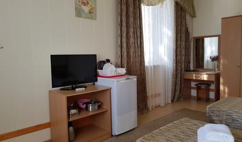 Люкс трехместный с отдельным балконом, Корпус 2 (№212)